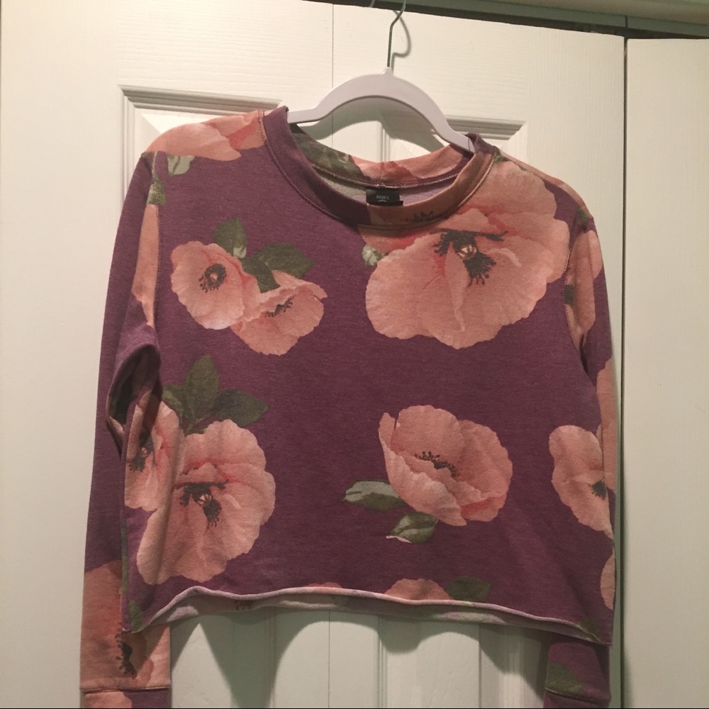 Agnes & Dora Crop Top EUC